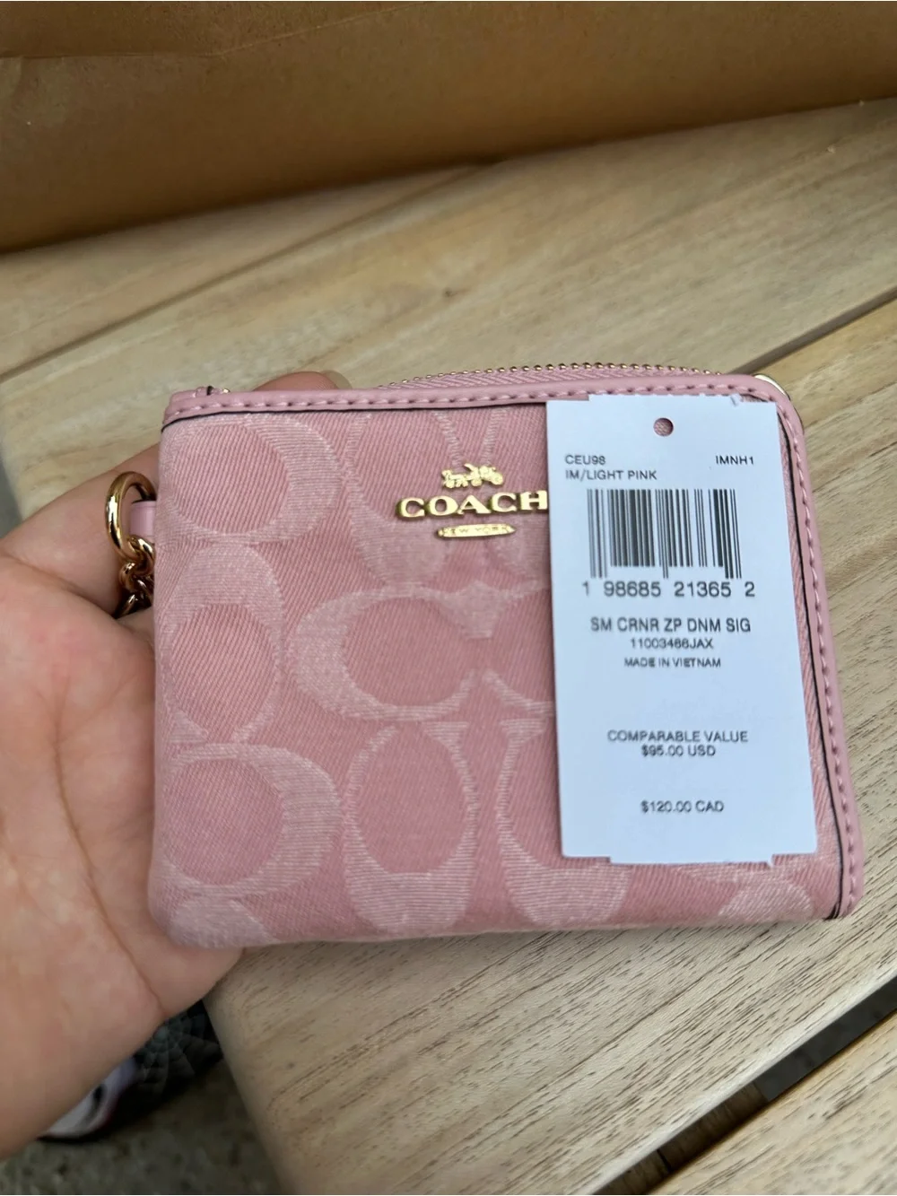 🌸COACH NWT Small Corner Zip Wallet Signature Denim With Charms CEU98 Ligh